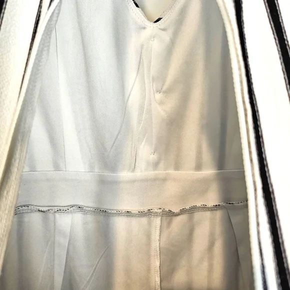 Crystal Sky Striped Romper Tie Waist  Flutter Sleeve Juniors 11 Fits 8 Resort - Picture 8 of 12